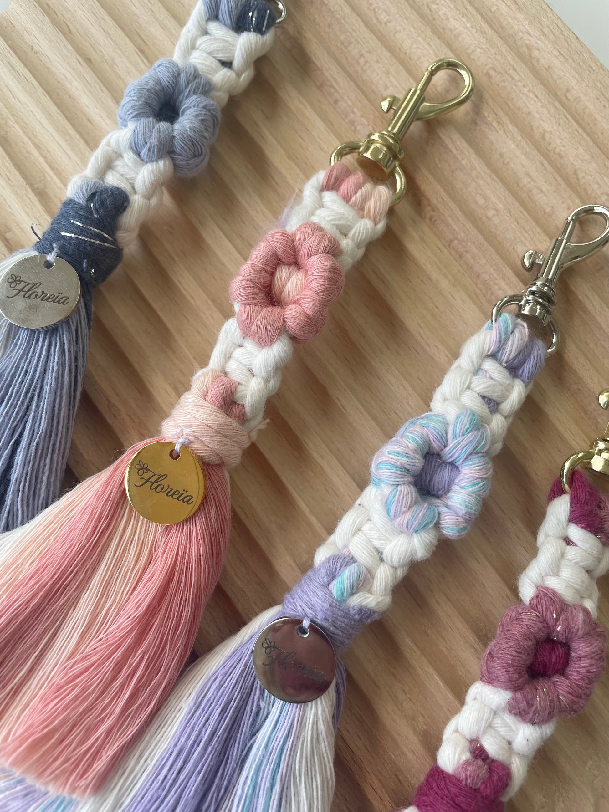 Cours de macramé individuel à Saint-Vincent-de-Boisset, près de Roanne.